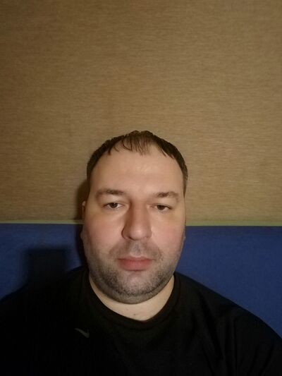  ,   Aleksandr, 44 ,   ,   , c 