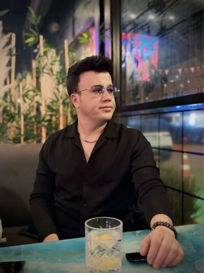  ,   Mes, 37 ,   ,   , c 