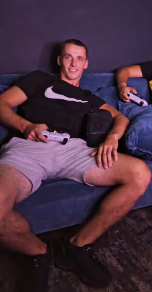 --,   , 24 ,   ,   