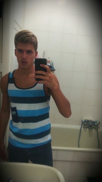  Scisciano,   , 30 ,   