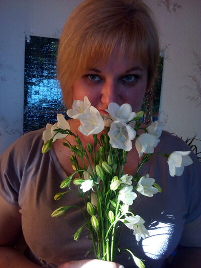  ,   Alla, 43 ,  