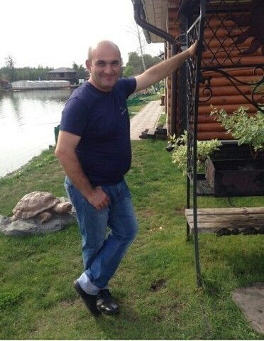  16095442  Garik, 50 ,    
