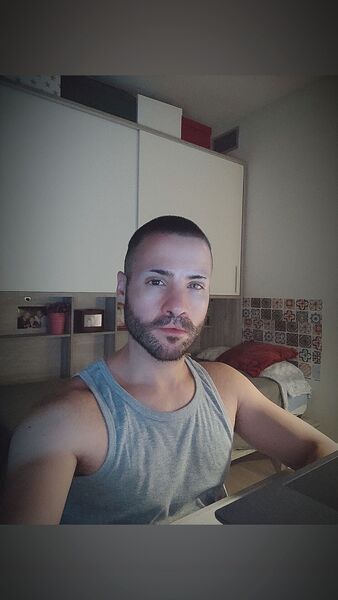  Badalona,   Albert, 30 ,   ,   