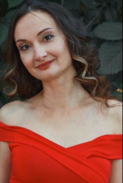  ,   Alla, 42 ,   ,   , c 