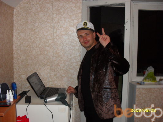  3610352  Id 98022243, 37 ,    