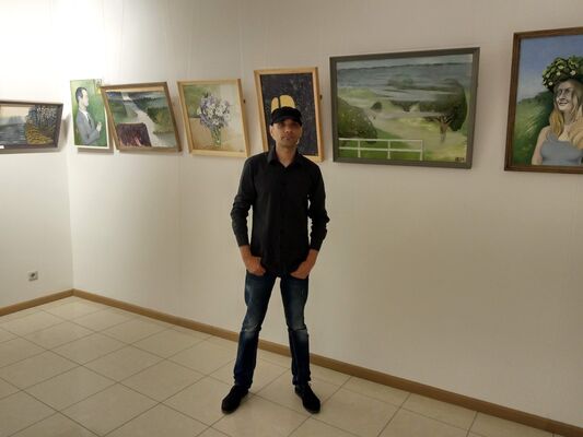  ,   Ruslan, 52 ,  