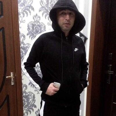  ,   Bahtiyor, 42 ,   ,   , c 