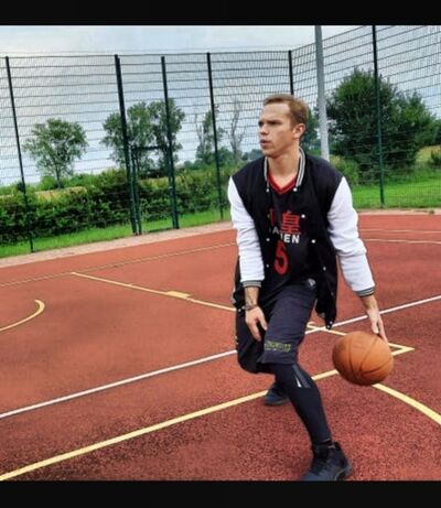  ,   Nikolay, 29 ,   ,   