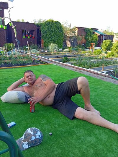  ,   Igor, 40 ,   ,   