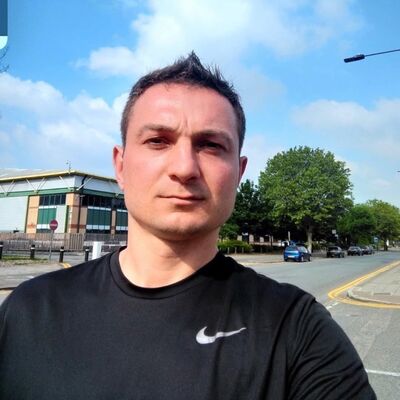  Rath Cuil,   Vitalii, 40 ,   ,   