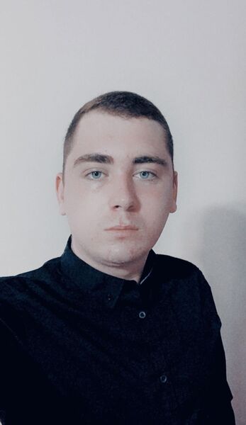  ,   Sasha, 26 ,   ,   