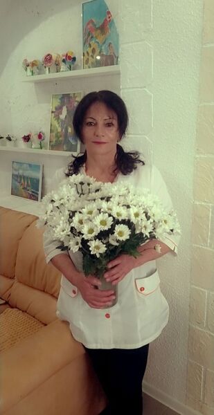  ,   Zara, 59 ,   ,   