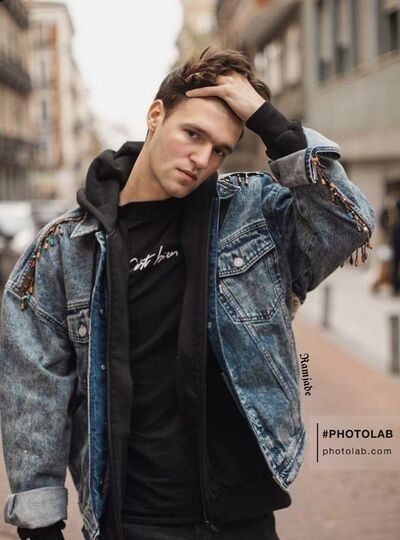  ,   Ivan, 27 ,   ,   