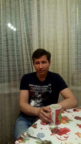  ,   Maks, 48 ,   ,   , c 