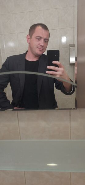  ,   Maxim, 33 ,   ,   , c 