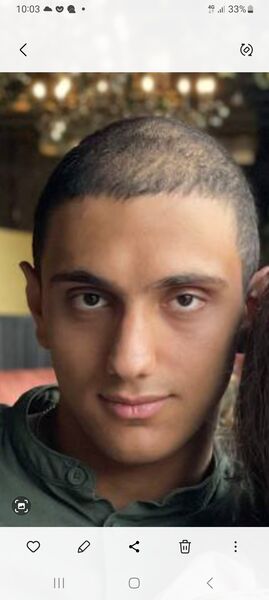  ,   Serge, 37 ,   ,   