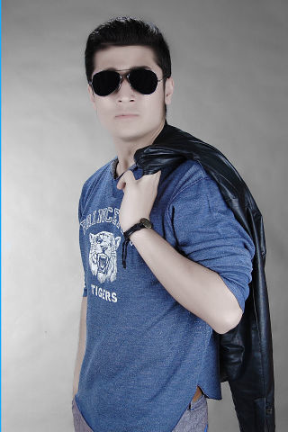  ,   Timur, 28 ,     , c 