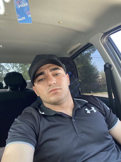  ,   Tim, 28 ,   ,   