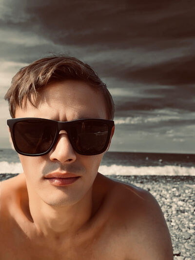  ,   Kiril, 34 ,   ,   , c , 