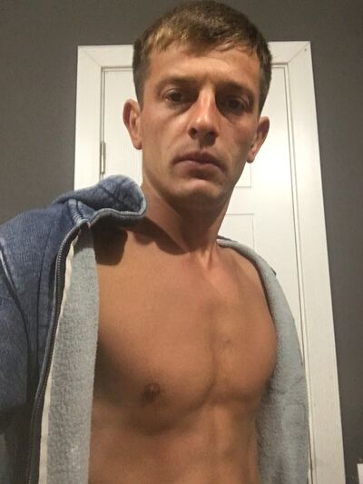  ,   Andrew, 39 ,   ,   , c , 