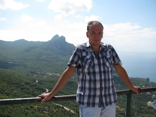  ,   Igor, 49 ,   ,   