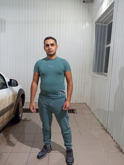  ,   Artem, 30 ,   ,   , c , 