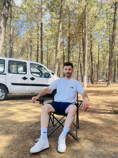  ,   Burak, 25 ,   ,   