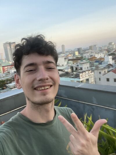  ,   Vladislav, 24 ,   ,   