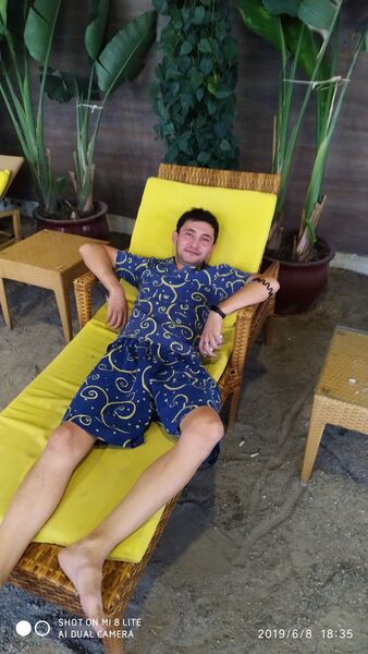  ,   Sabyr, 37 ,   ,   , c 