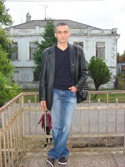 ,   Gruzin, 53 ,   