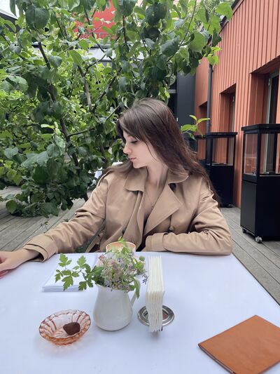  -,   Ksenia, 21 ,   ,   