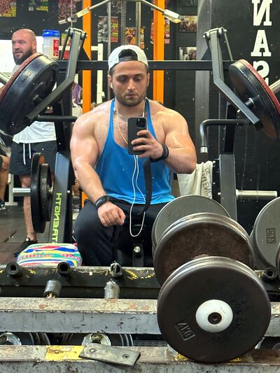  Alacant,   Alex Strong, 32 ,   ,   