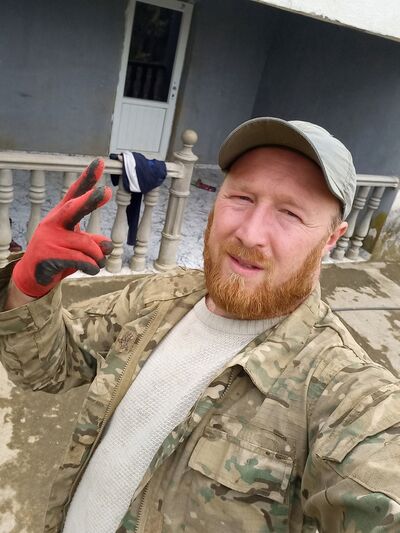  ,   Maksim, 33 ,   ,   