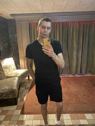  ,   Ը, 28 ,   ,   