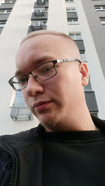  ,   Stas, 19 ,   ,   , c , 