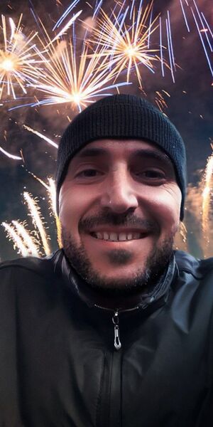  ,   Shov Hassan, 45 ,     , c 