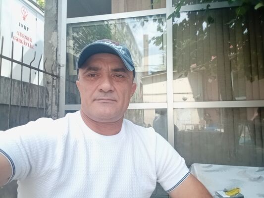  -,   Ali, 47 ,   ,   