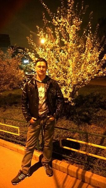  ,   Denis, 40 ,     , c 