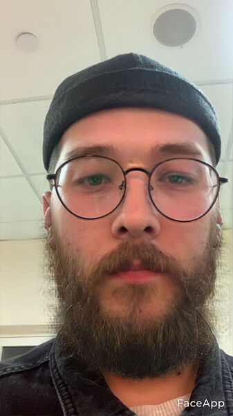  ,   Artur, 26 ,   ,   