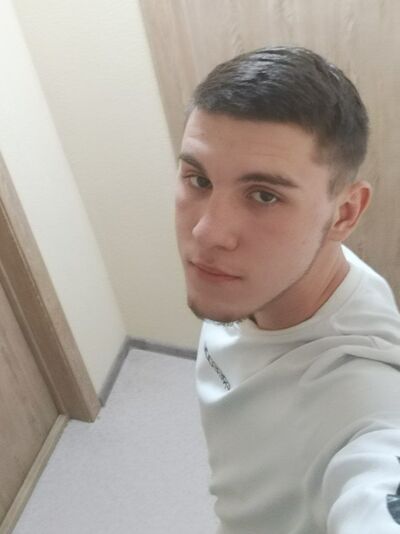  ,   German, 19 ,   ,   , c , 