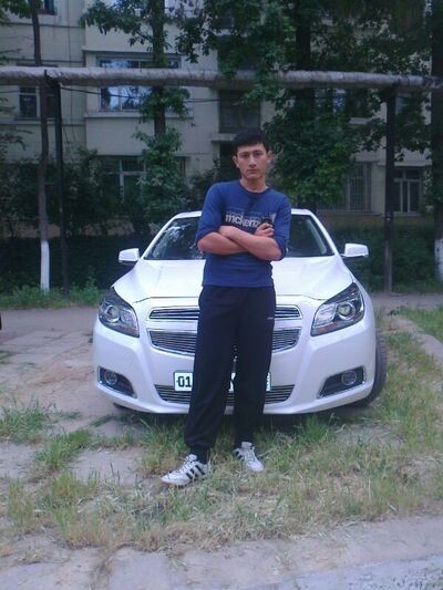  ,   Bobur, 32 ,   