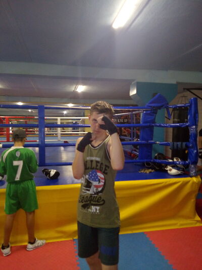  ,   Vlad, 25 ,   ,   , c , 