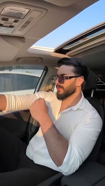  ,   Emil Baku, 38 ,   ,   , c 