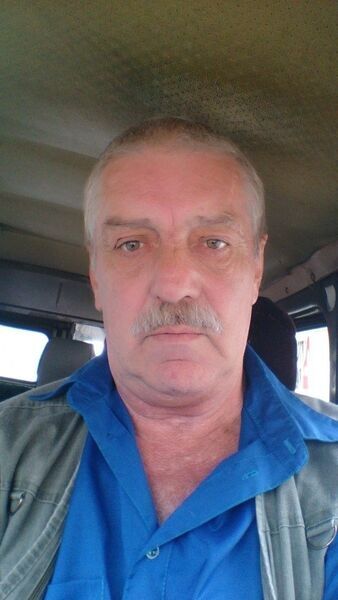  ,   Maikl, 65 ,   