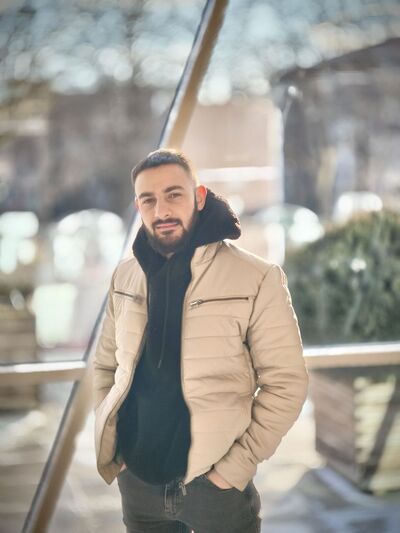  ,   Sergiu, 32 ,   ,   