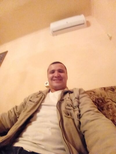 ,   Avazbek, 33 ,   ,   , c 