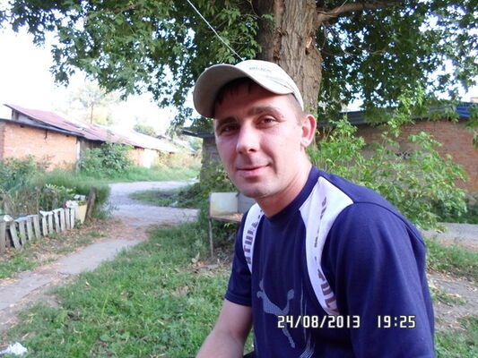  ,   Denis, 43 ,  