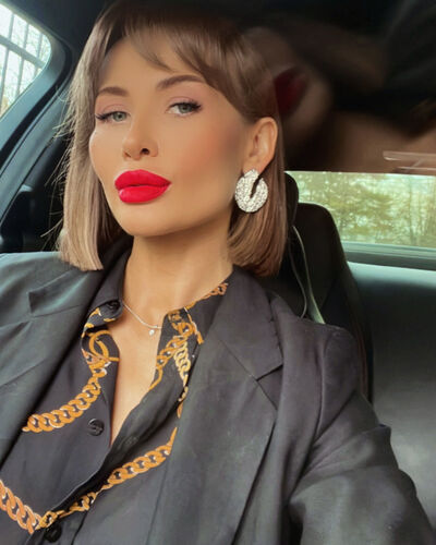  ,   Eva, 31 ,   ,   , c , 