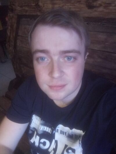  ,   Andrew, 32 ,   ,   