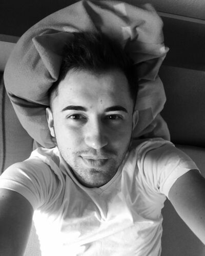  ,   Dillinger, 32 ,   